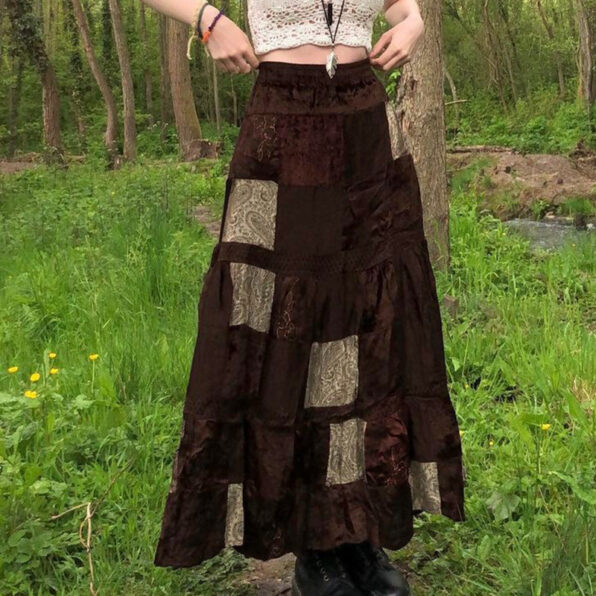 Retro Velvet Patch Skirt
