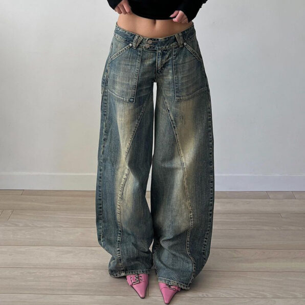 Retro Distressed Split Pocket Jeans